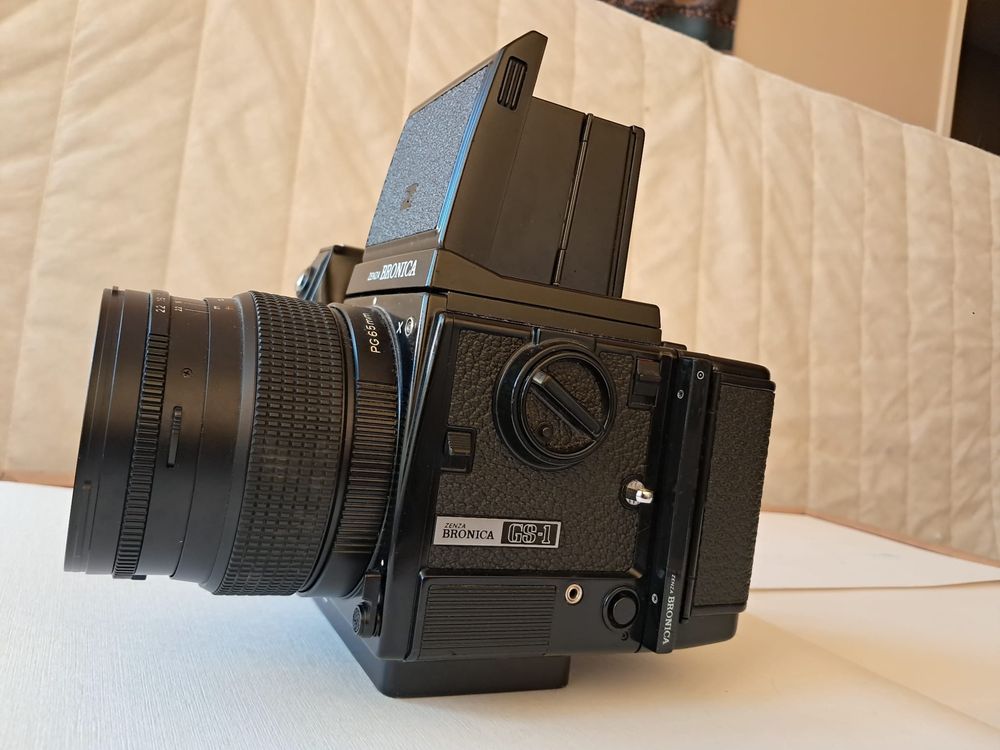 Bronica GS-1 + objetivas + acessórios