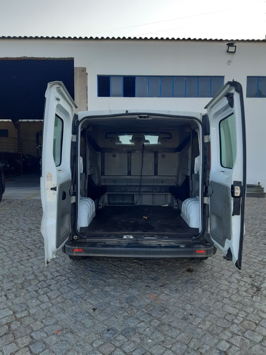 Vendo Tráfic 2007,6 lugares