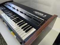 Roland Jupiter 4