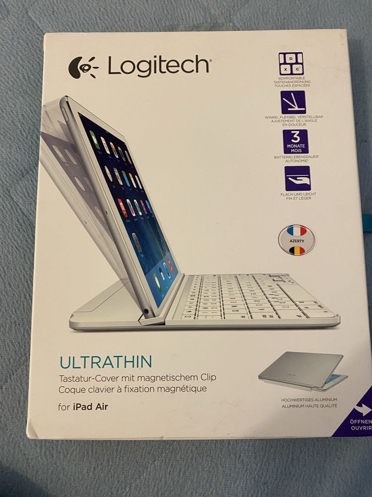 Клавиатура чехол iPad Air Logitech