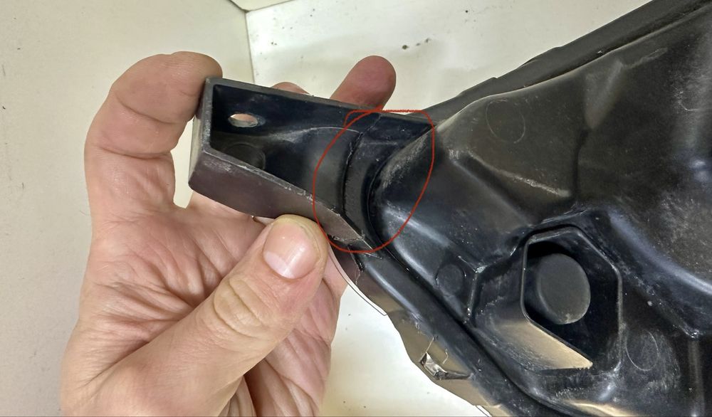 Фара правая Nissan Qashqai J11 2014 2015 2016 2017 260104EH0A