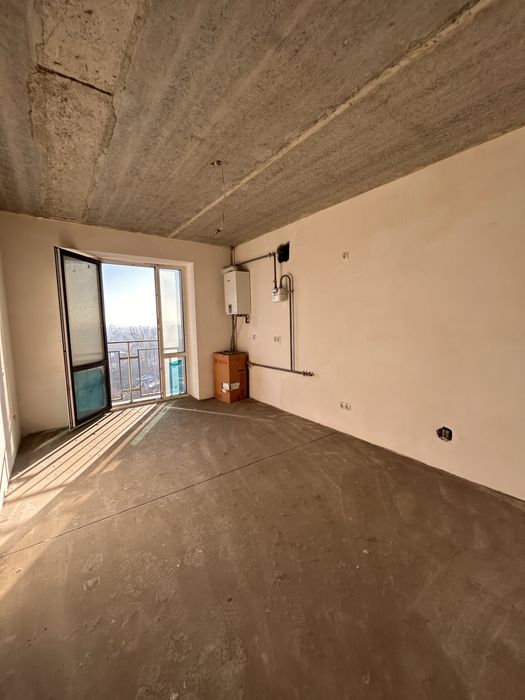 Продаж 2кім квартири вул Незалежності по 820 за м2 гарний краєвид.