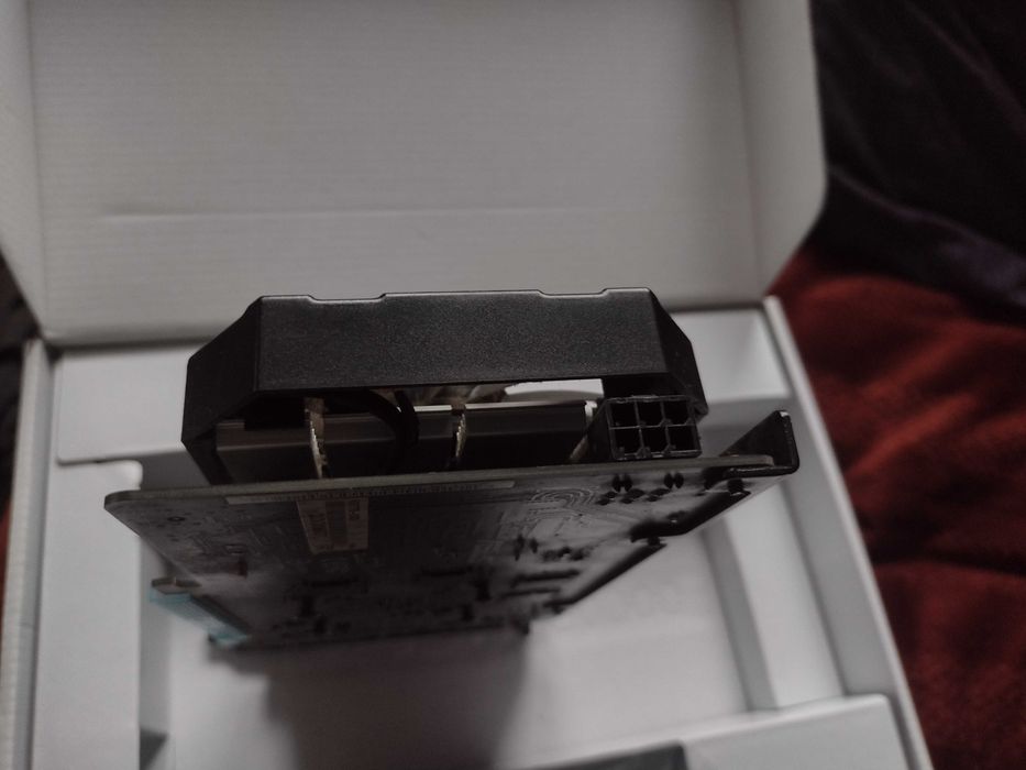 Відеокарта Asus HD7770 2 gb