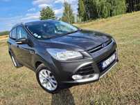 Ford Kuga mały przebieg... 4WD