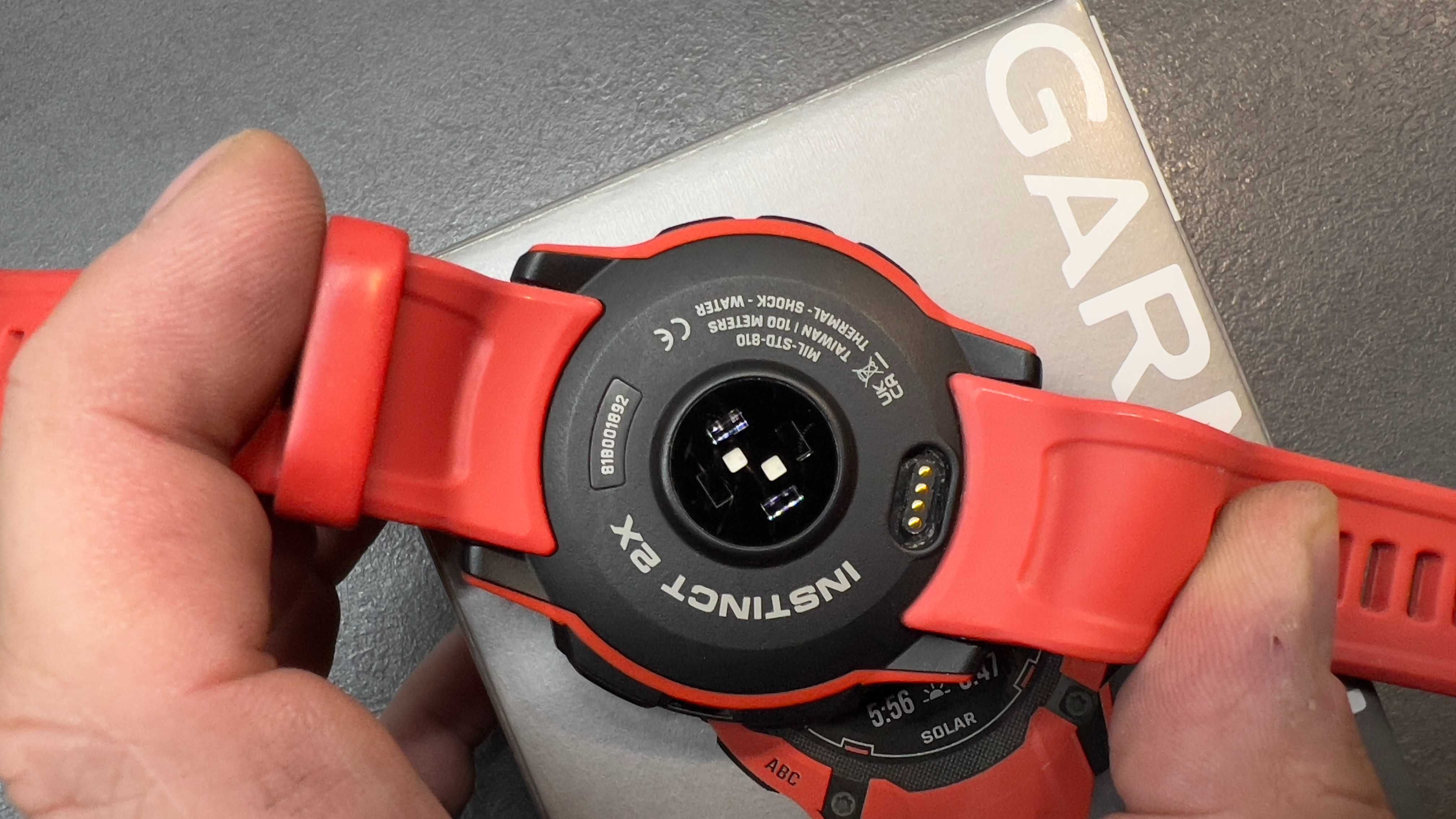Garmin Instinct 2X Solar Flame Red – stan bdb, komplet