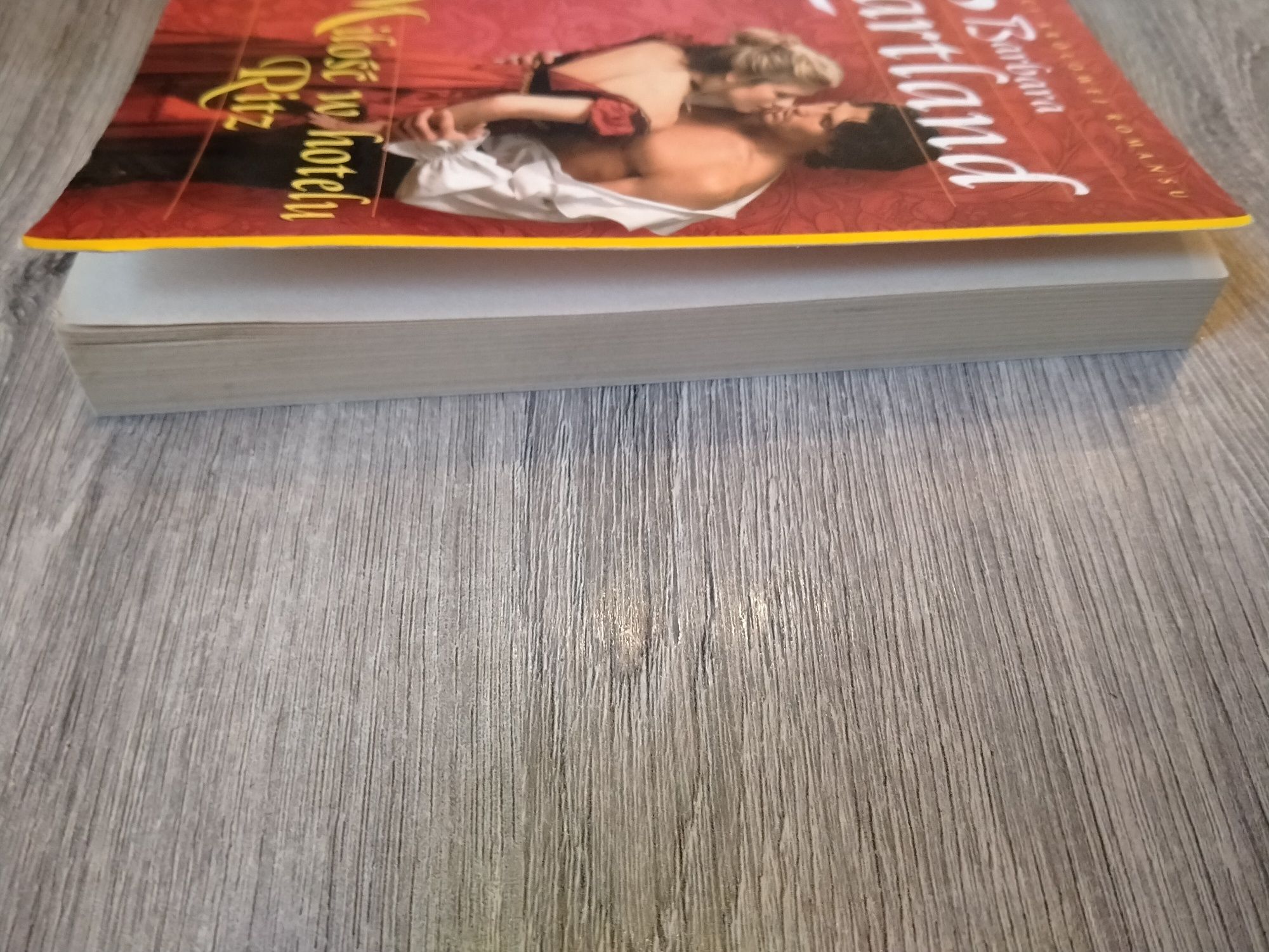 Barbara Cartland Miłość w hotelu Ritz