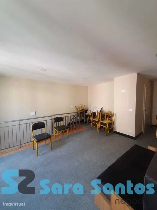T1 Duplex, Mobilado e Cozinha Equipada- Porto