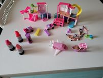 Barbie Mini Barbieland Domek i akcesoria Dla Mini Lalek