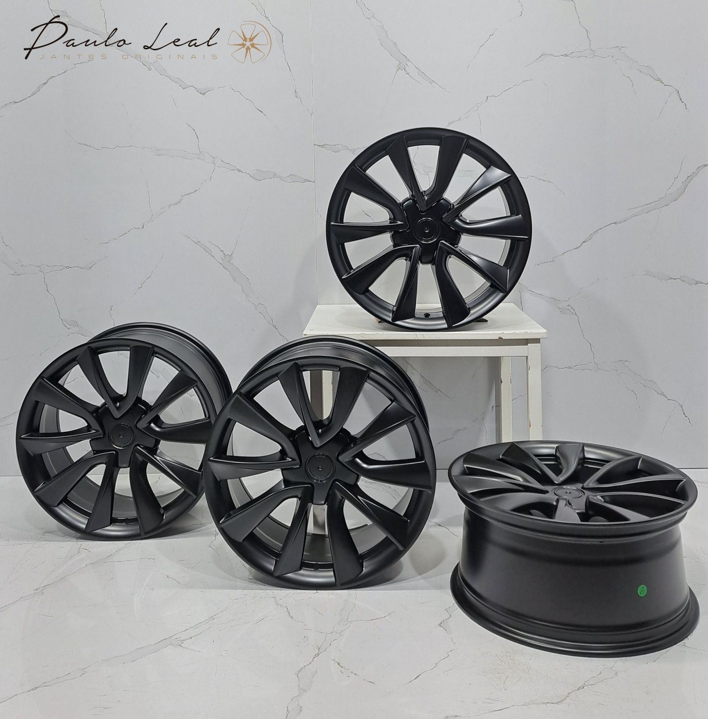 Jantes 18" LOOK Tesla model 3 Performance model Y 5x114.3
