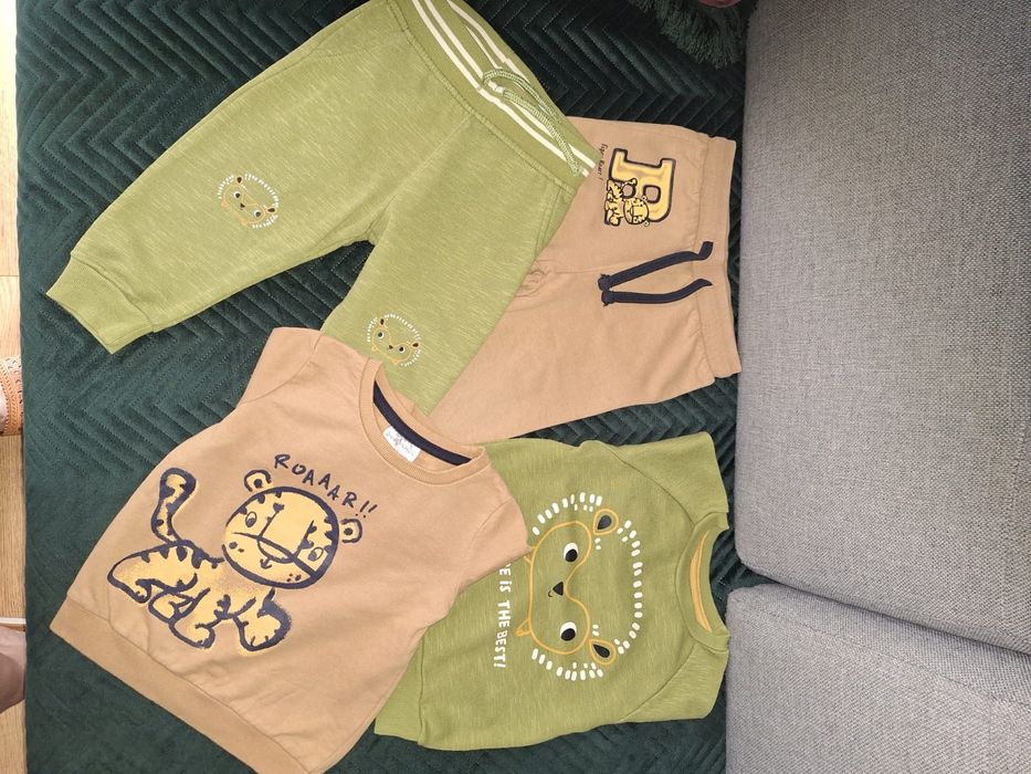 Dresy, 2 komplety dla niemowlaka rozmiar 80