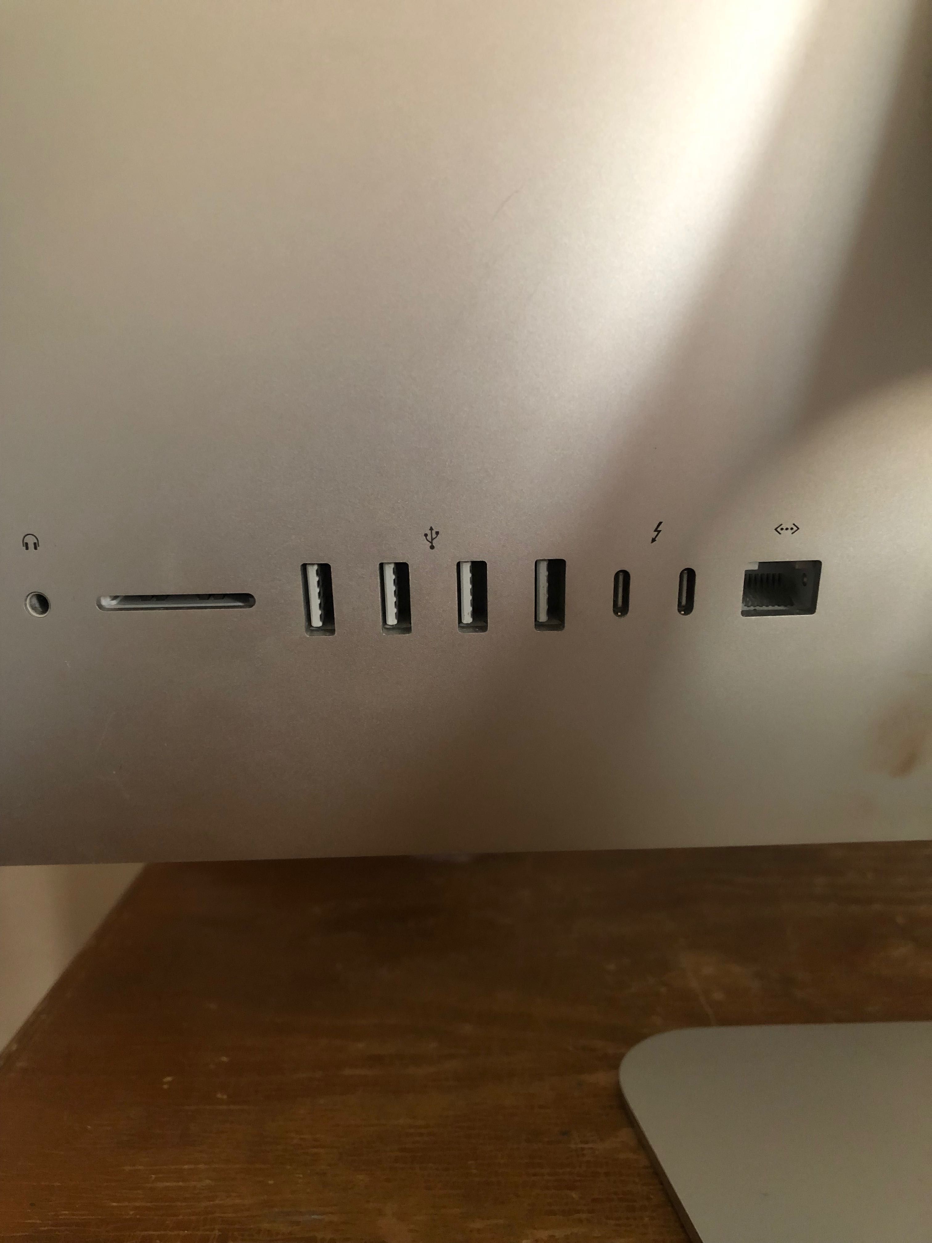 iMac 2017 21.5" SSD500 Crucial Sequoia