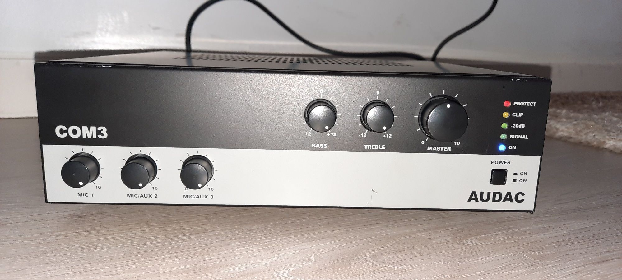 Amplificador Audac