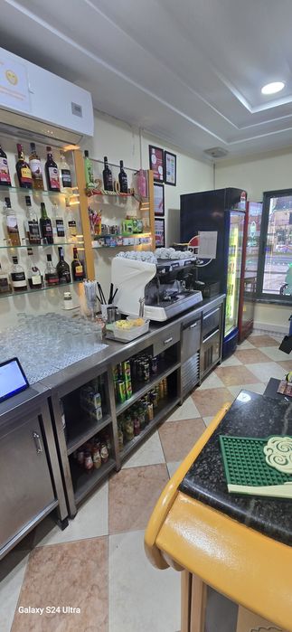 Aluga-se loja em Fernão Ferro