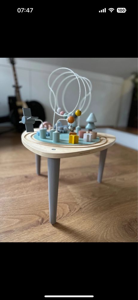 Janod – wielofunkcyjny stolik edukacyjny – drewniany montessori