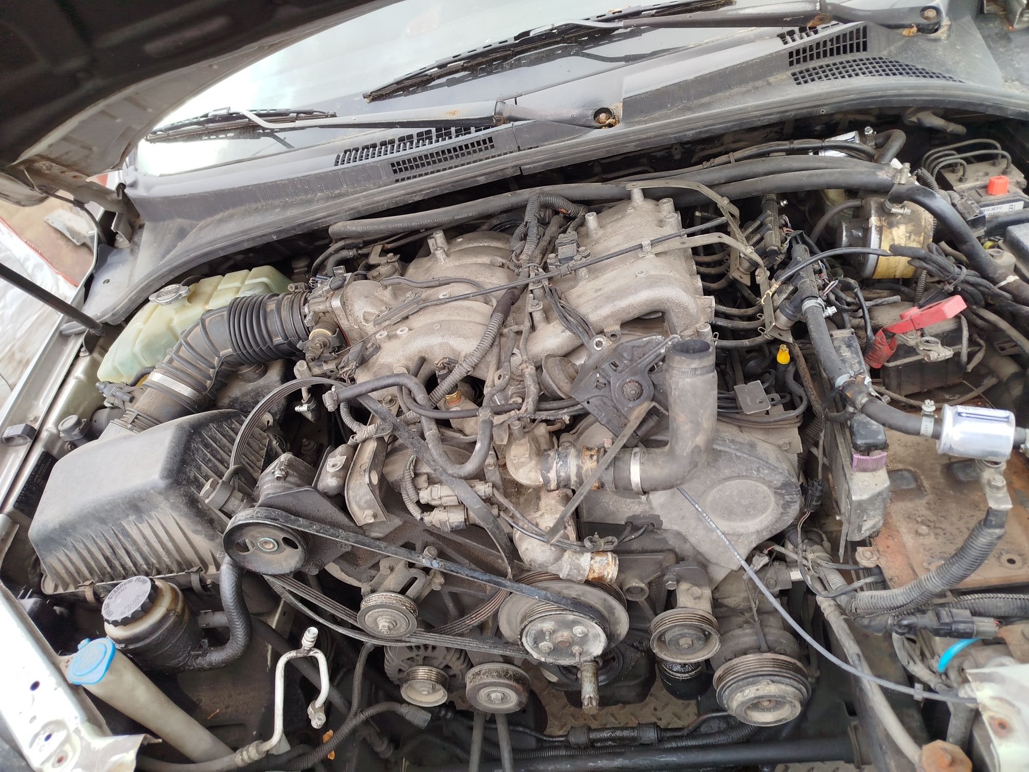 Kia Sorento części maska zderzak lampy koła błotnik hak  wysyłka