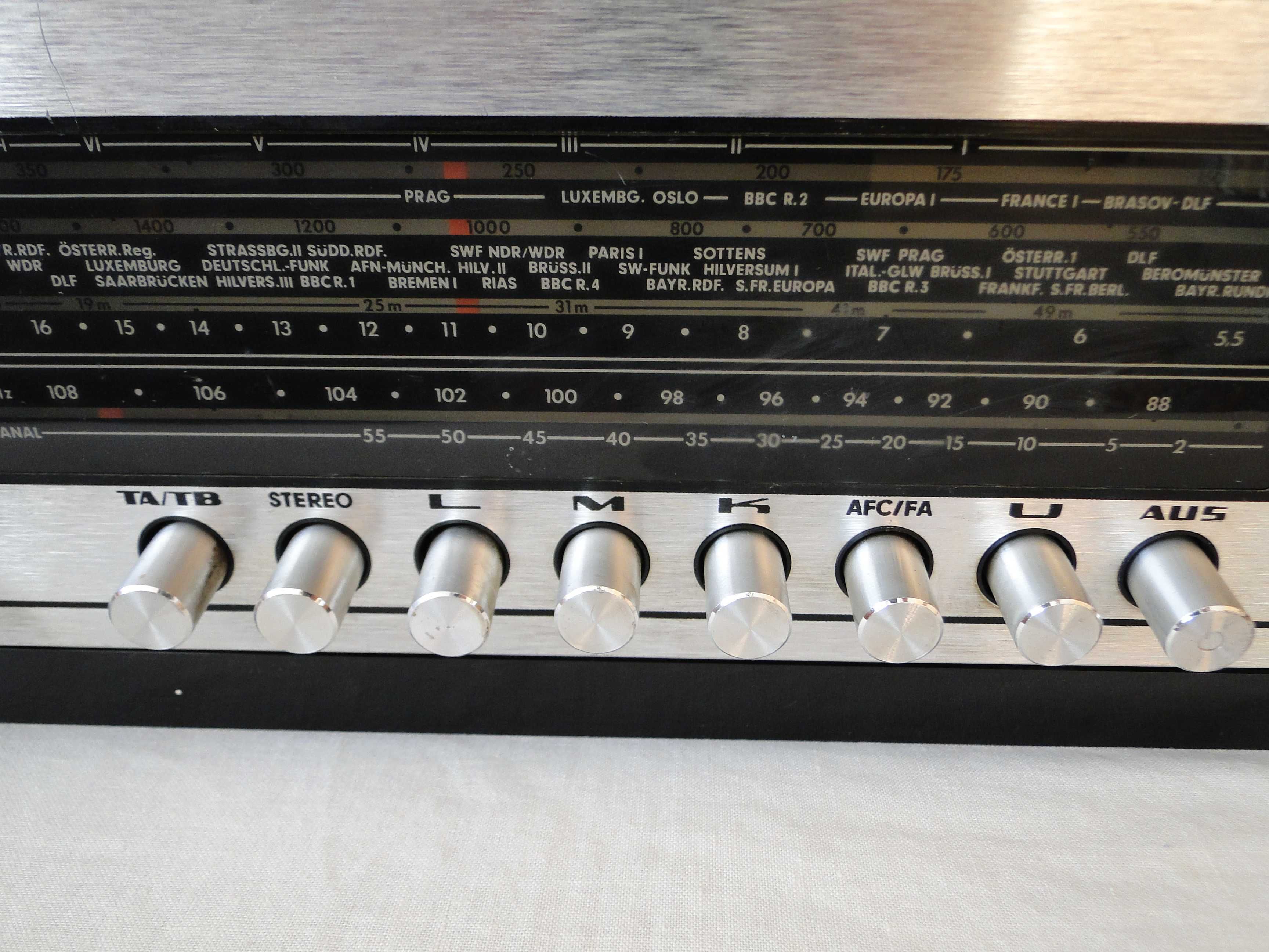 Amplituner GRUNDIG RTV 380