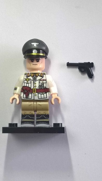 Figurka żołnierza niemieckiego 4 krotny nadruk I WW2 I komp. z Lego