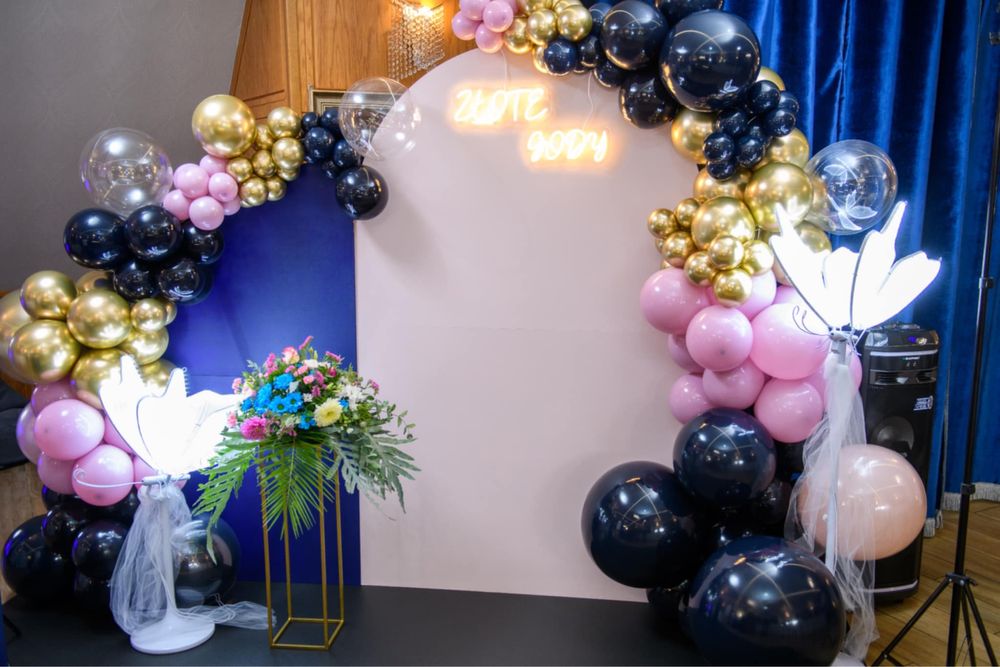 Fotobudka, fotobox magazine vogue,ścianka balonowa dekoracja balonowa