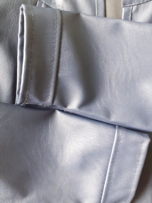 Żakiet skóropodobny