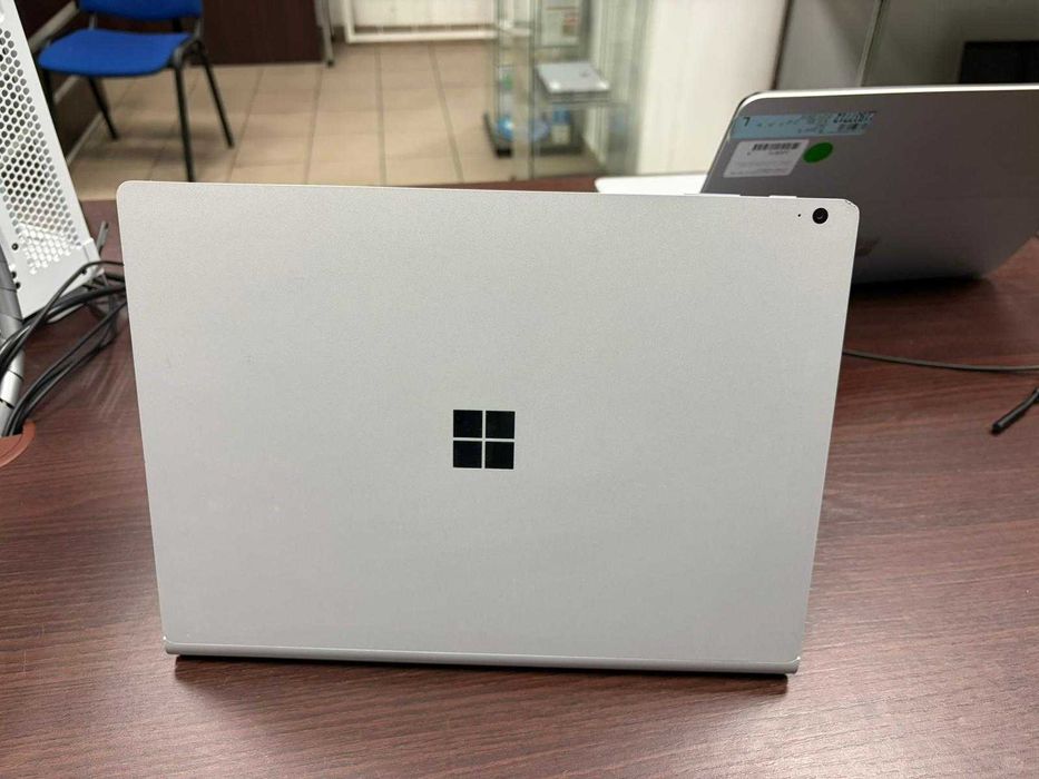 Laptop 2w1 15" Microsoft Surface Book 3 i7 GTX 16GB 256SSD Klasa A