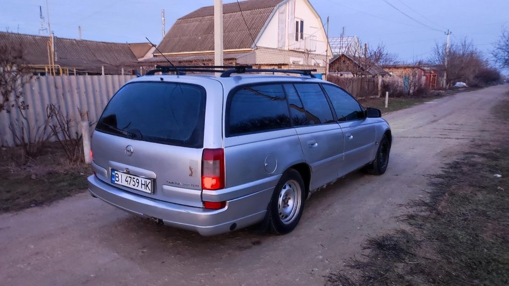 Opel omega 2,2 газ/бензин