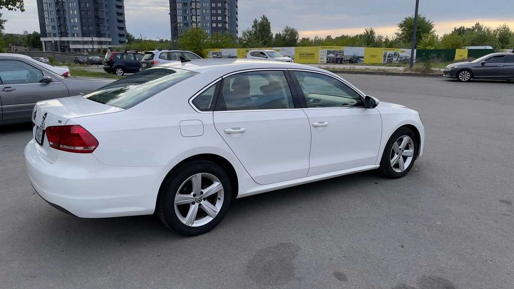 Volkswagen Passat NMS 2012. 2.5 бензин/газ