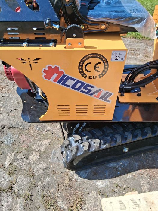 Mini koparka gąsienicowa-nowa