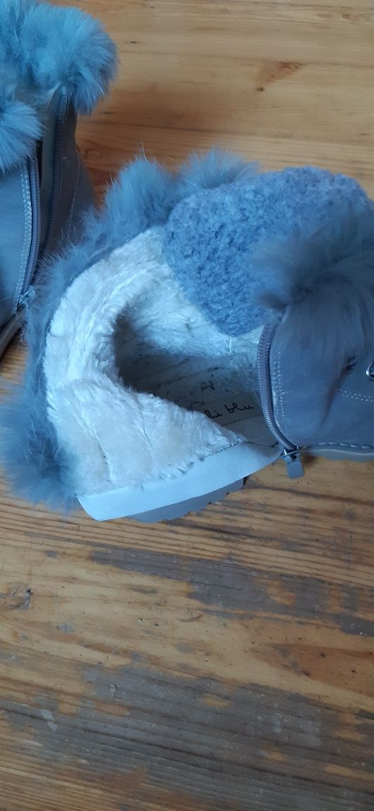 Buty zimowe   CCC r 36