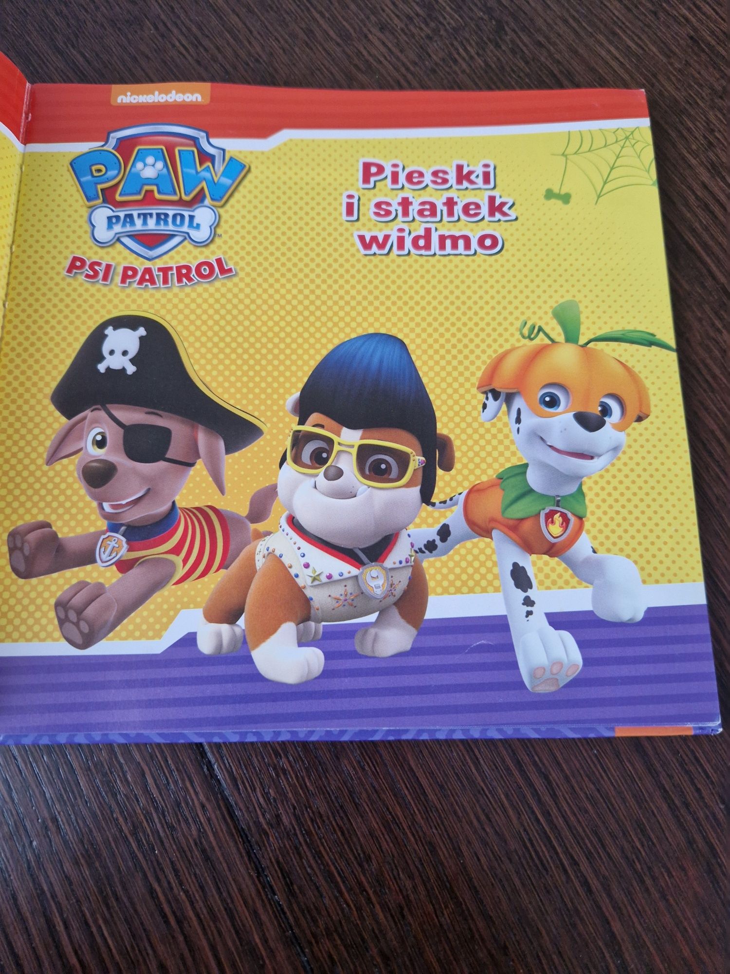 Książka dla dzieci Psi Patrol Pieski i statek widmo
