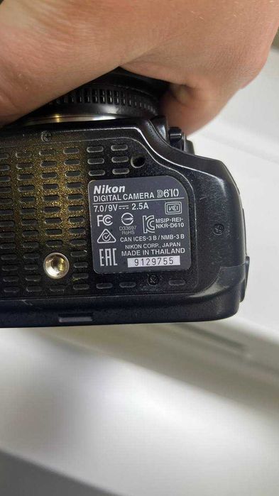 Nikon D610 с портретным объективом Nikkor 85mm f/1.8D