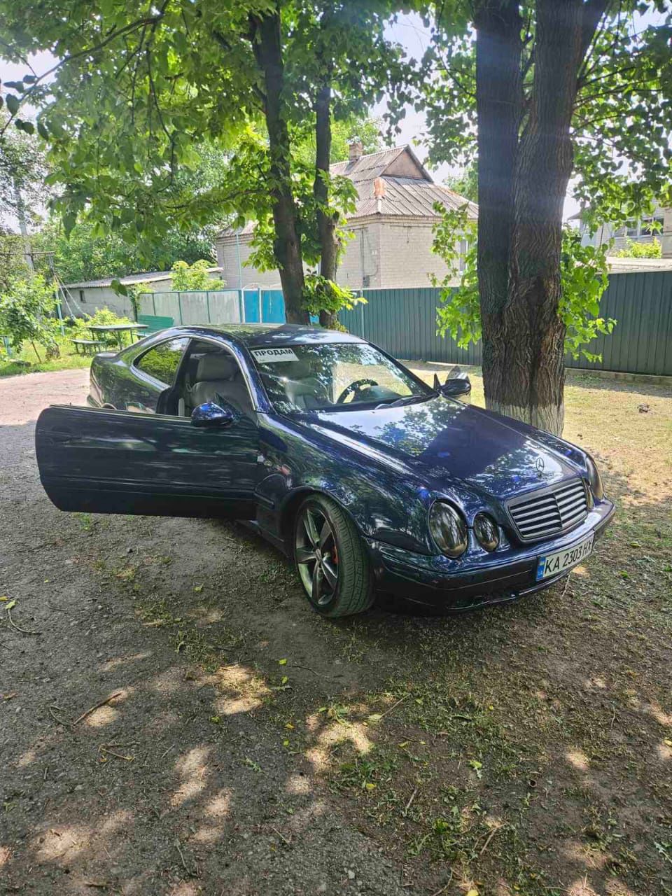 Продам Мерседес на полном ходу