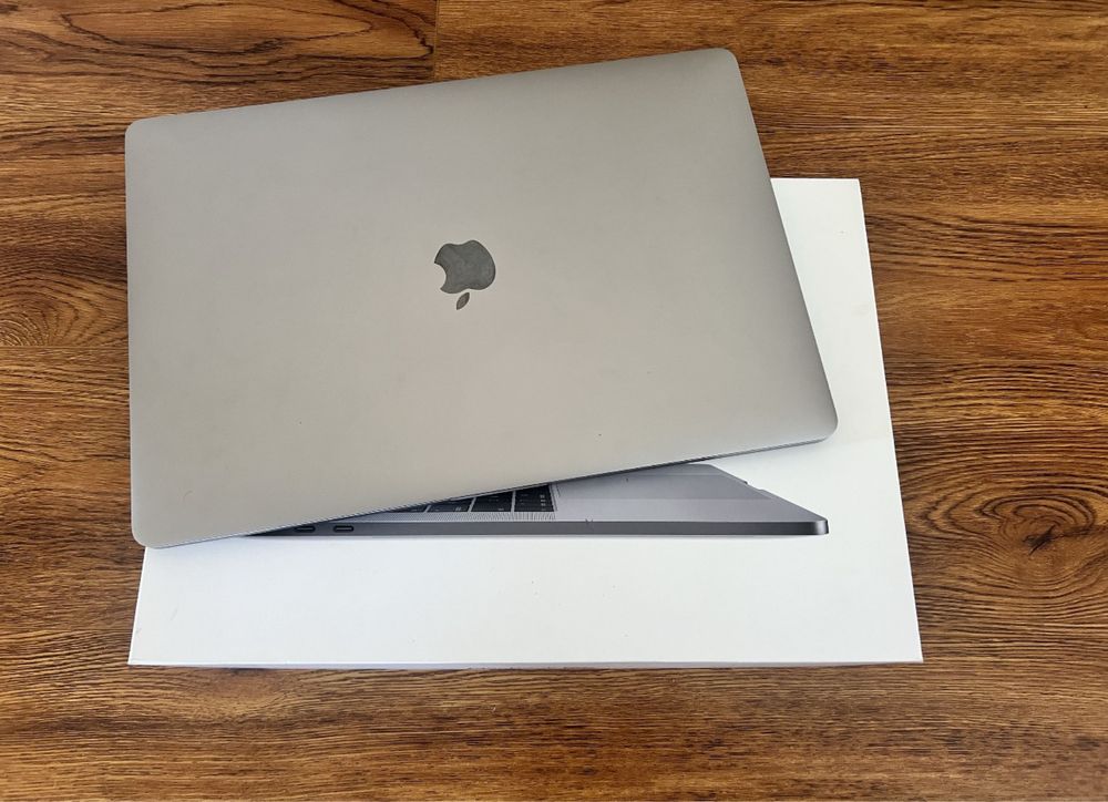 Macbook pro15 2018