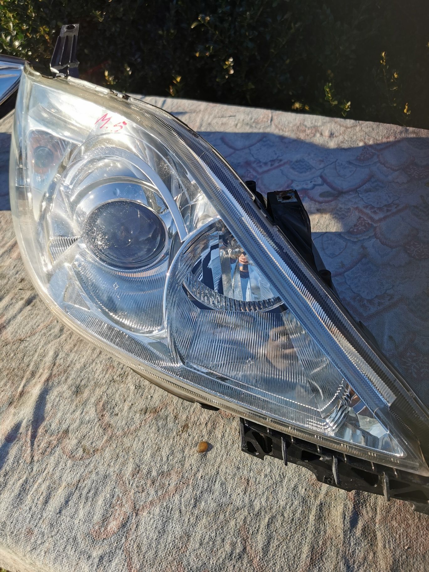 Lampy mazda 5 xenon   2005/7