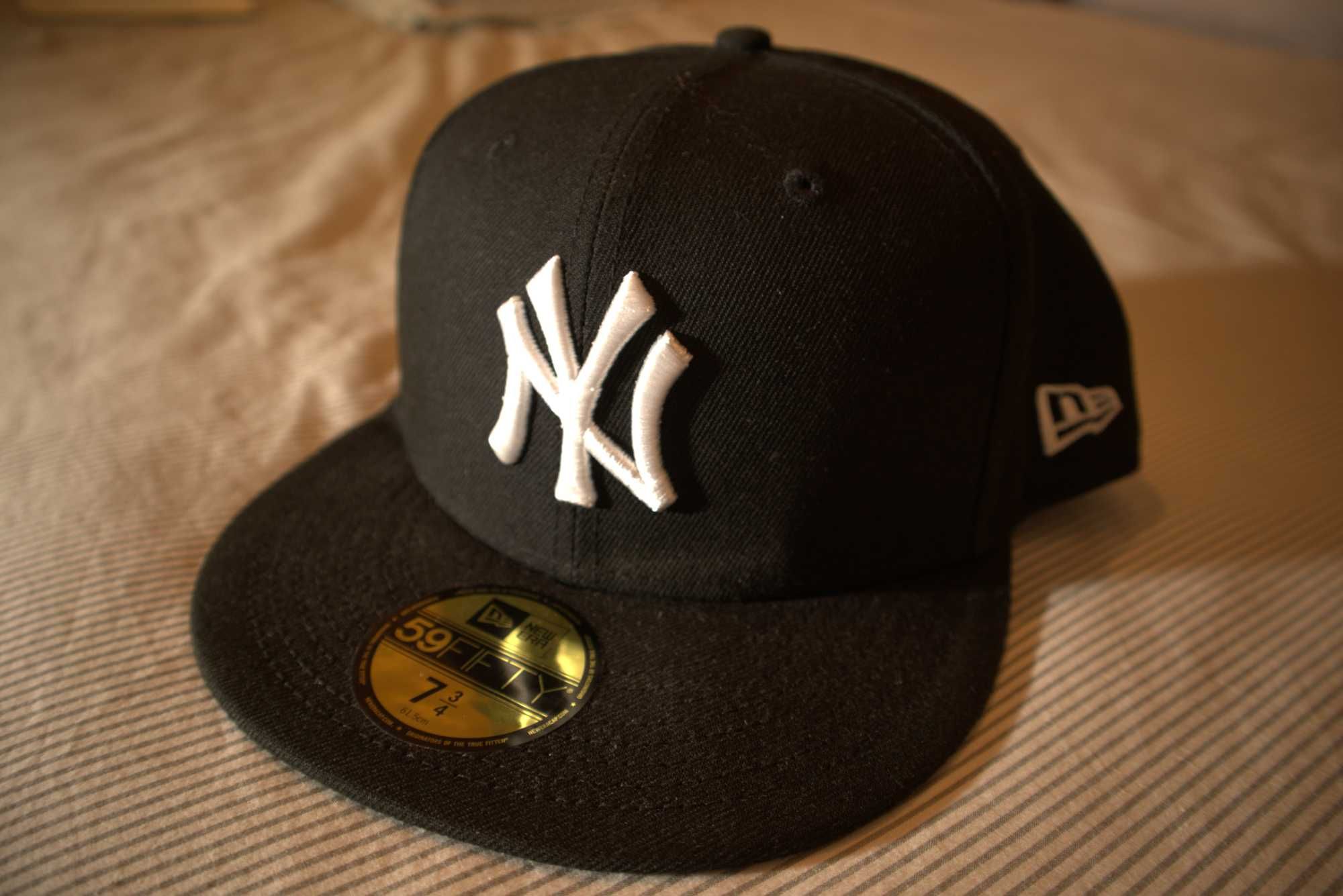 NY Yankees Preto Hat 7 3/4 new era