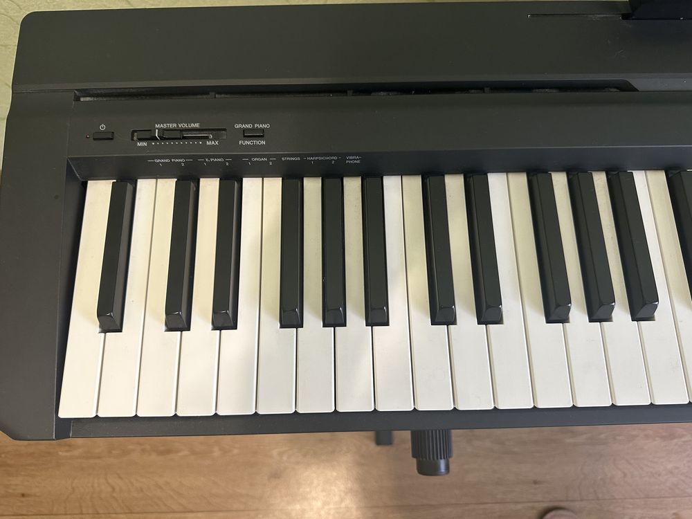Продам цифровое пианино Yamaha Р -45