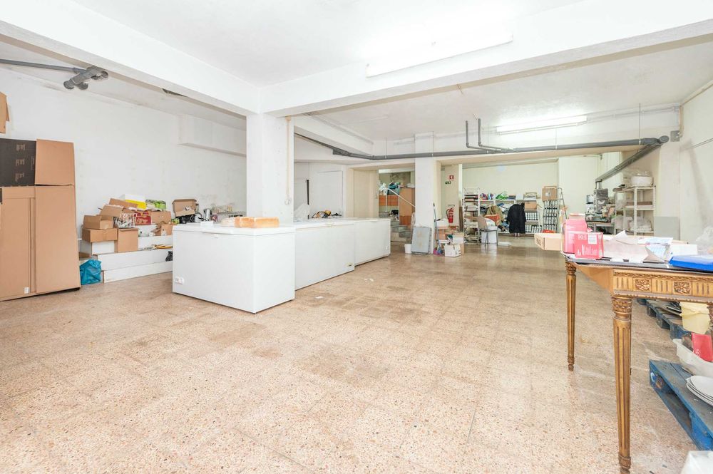 Trespasse de Pastelaria em Pleno Funcionamento