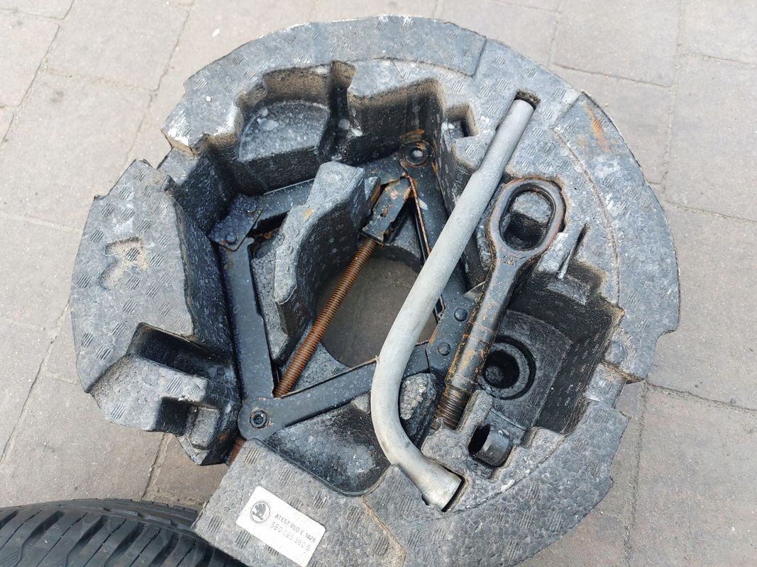 Koło Dojazdowe Zapasowe 5x112 R15 Et47/1kc Vw Seat Skoda