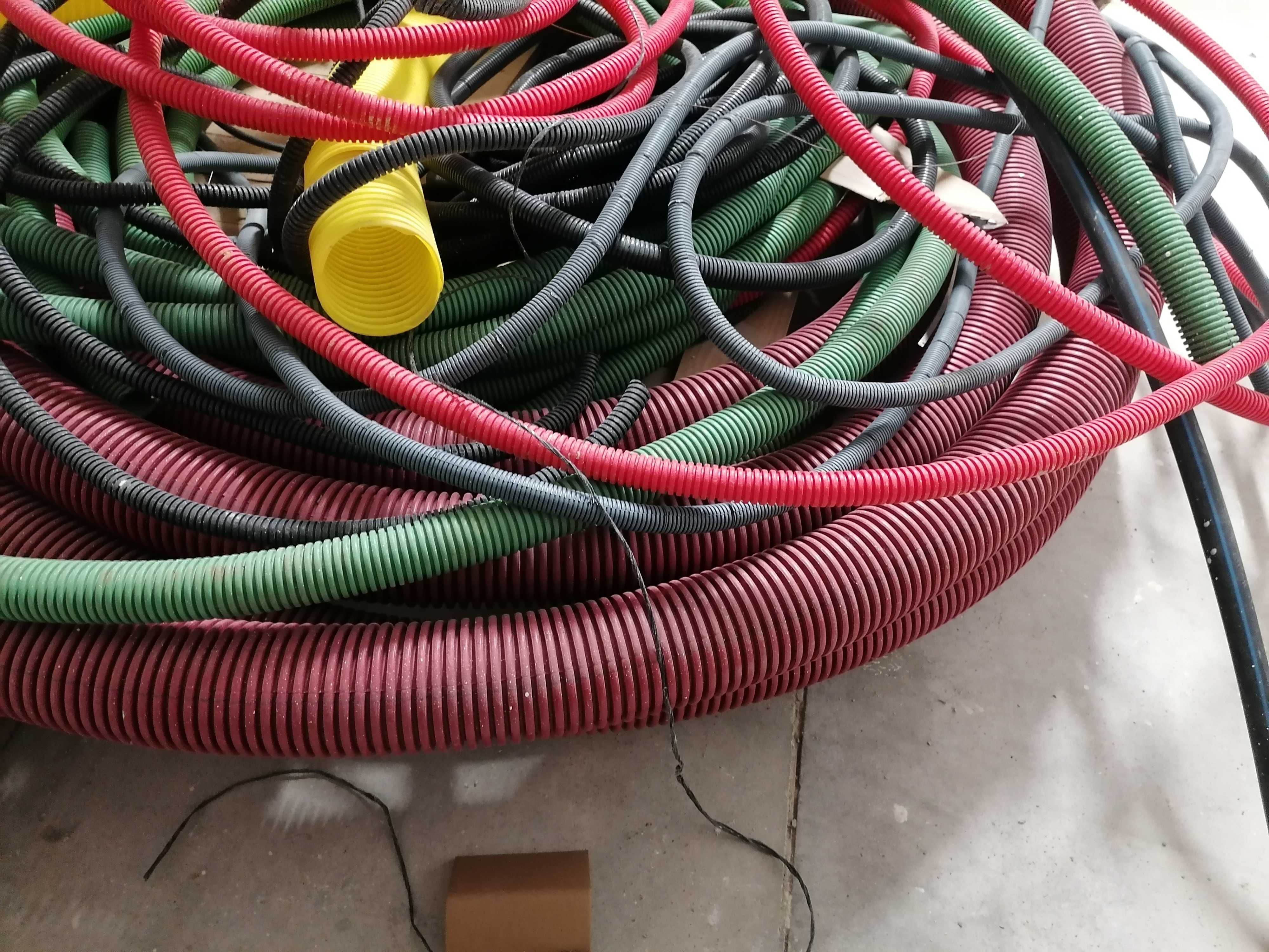 tubagens várias para eletricidade