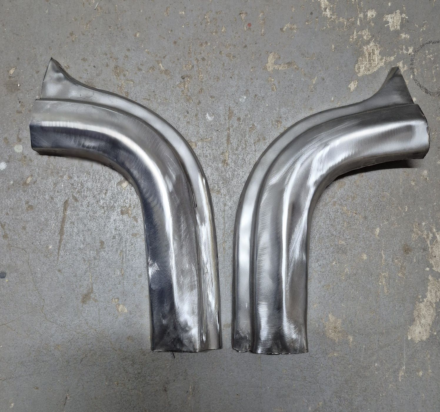 GAZ m21 Wołga nadkola muldy sierpy bumerangi