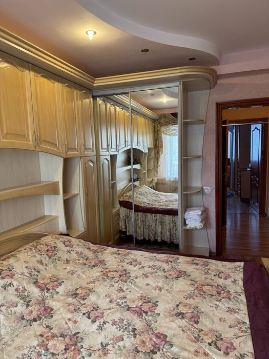 1  кімнатна центр міста тц мануфактура є інші