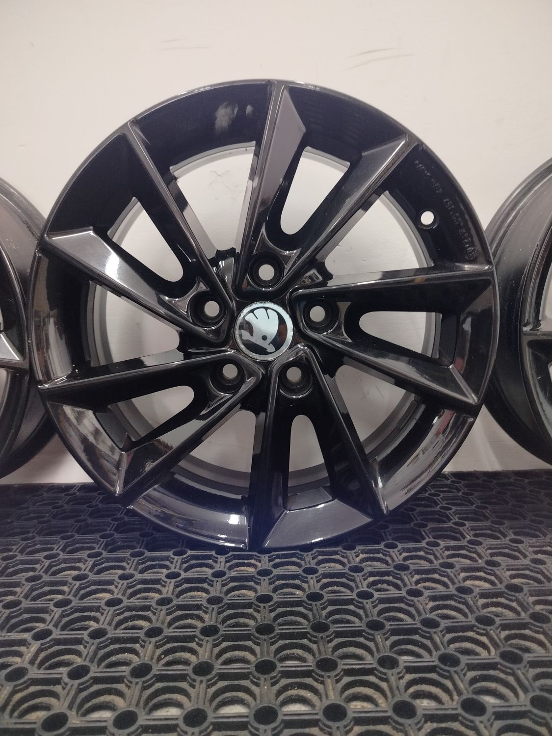 Alufelgi 16"5x112 Skoda Octavia Karoq Superb