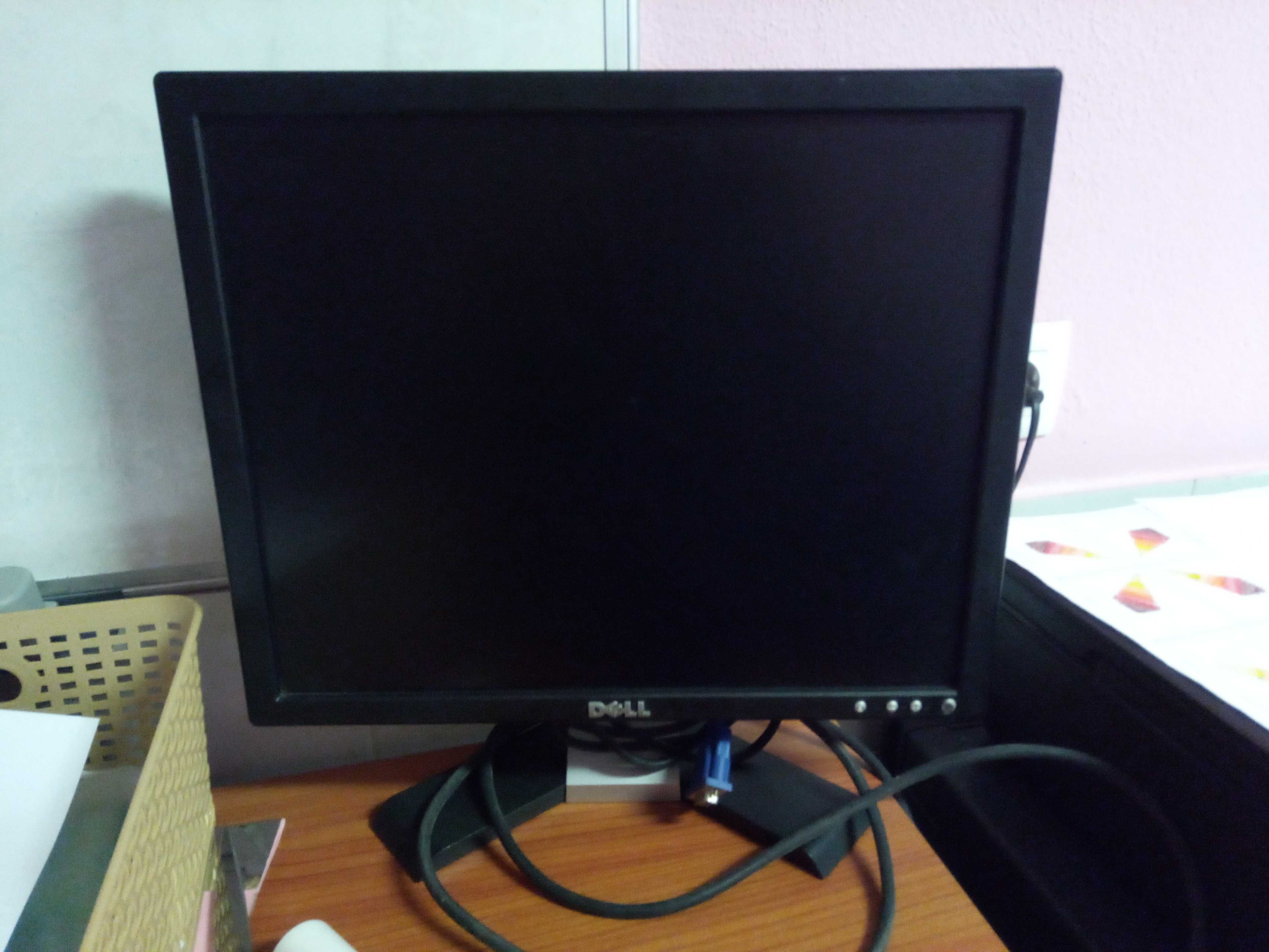 Monitor Dell 17"