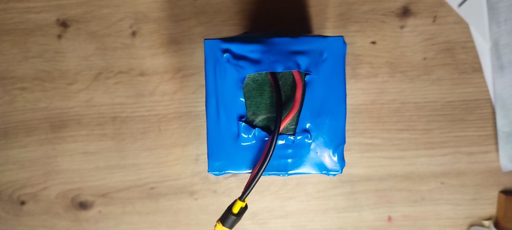 Акумулятор lifepo4 4S,  12.8 В, 15 А. Новий.