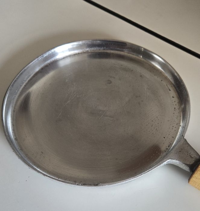 Tapioqueira Original Brasileira em Ferro Fundido Nova