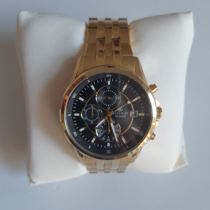 Relogio dourado accurist