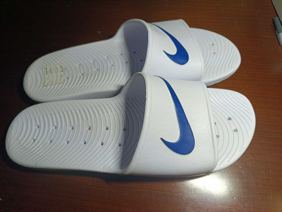 Шльопанці NIKE 33см