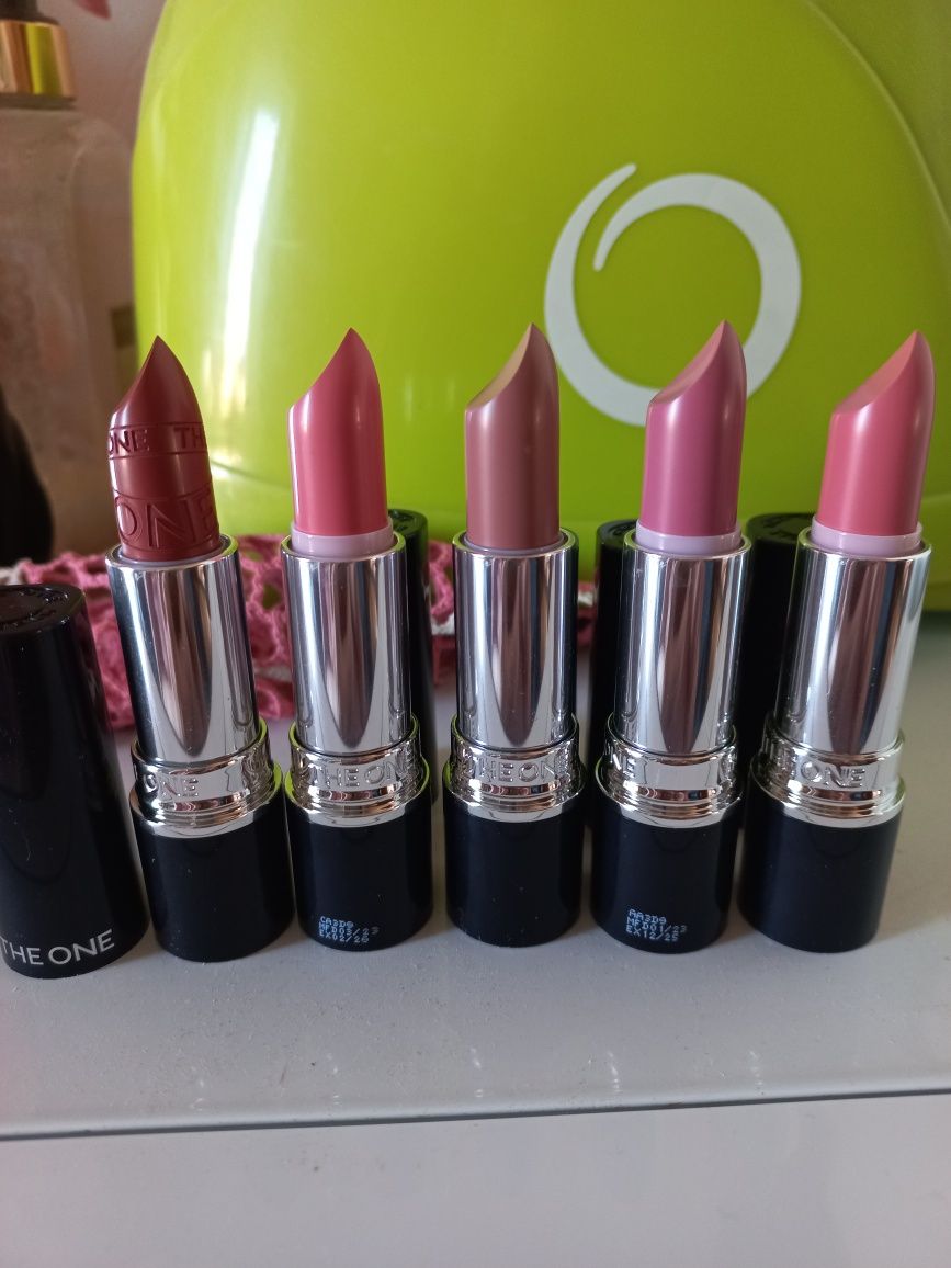 Ультракремова помада  5-в-1 The ONE Oriflame