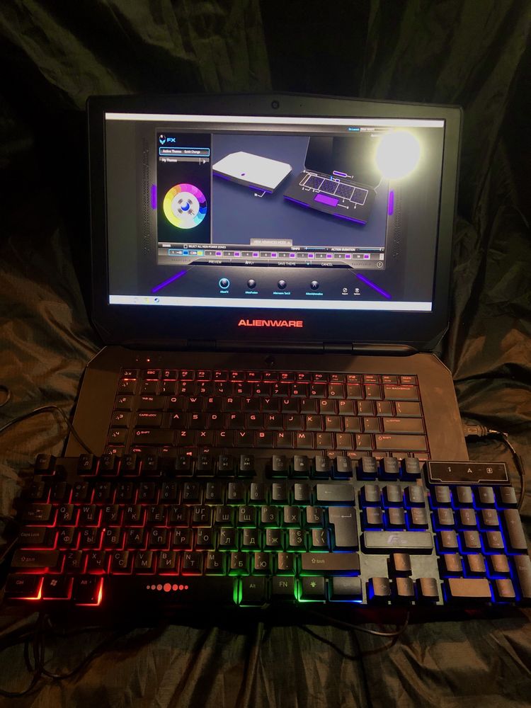 Alienware 15 R2+клавіатура