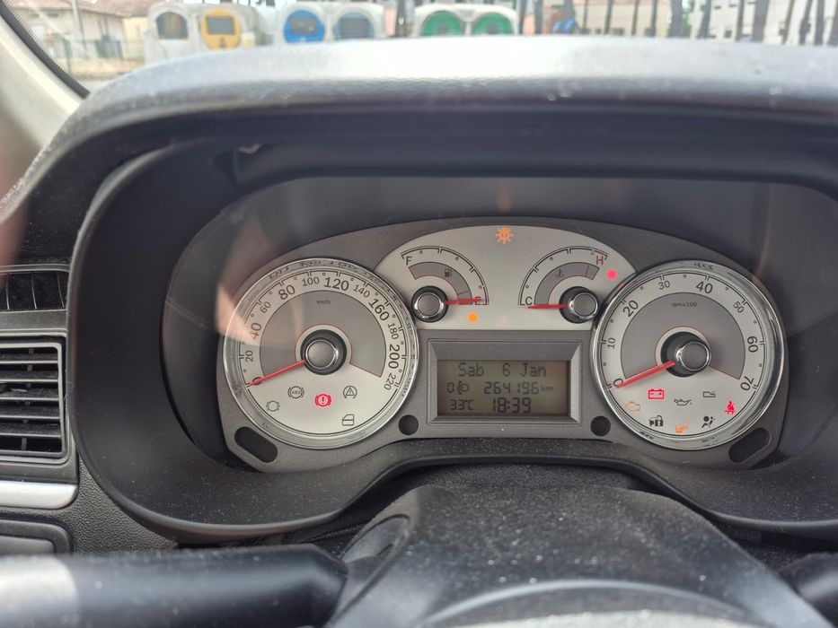 Fiat Linea 04/2009