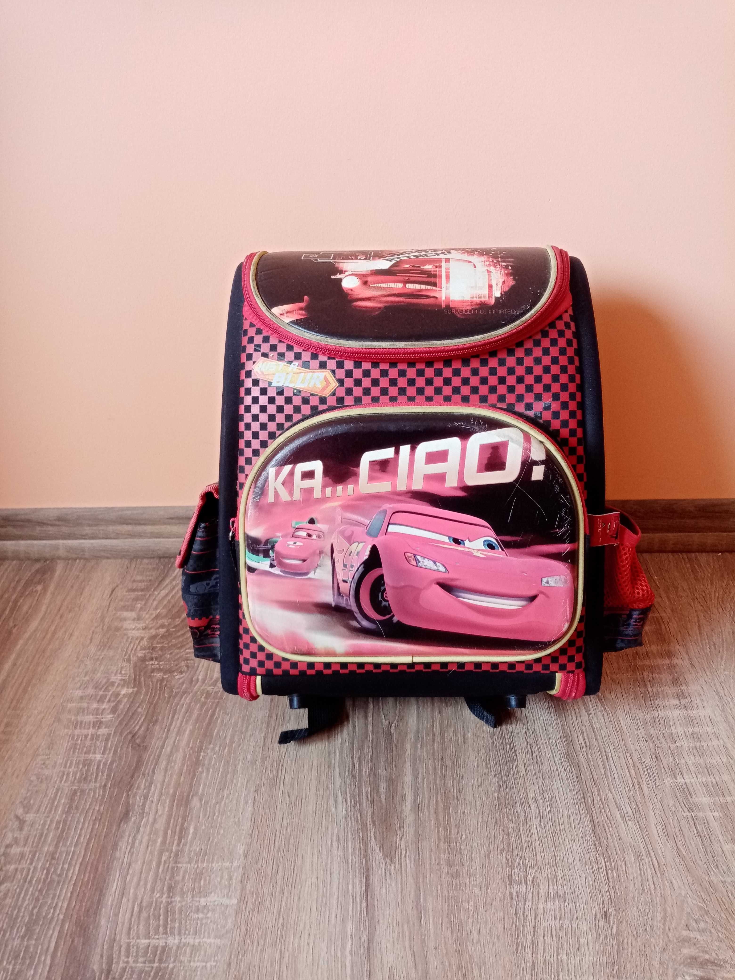 продам дитячий шкільний рюкзак